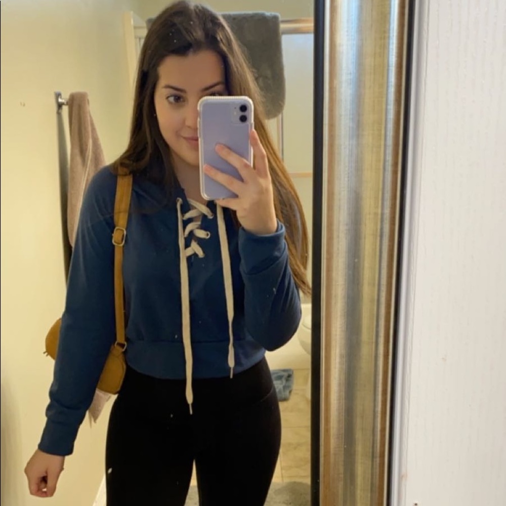 Front tie hoodie